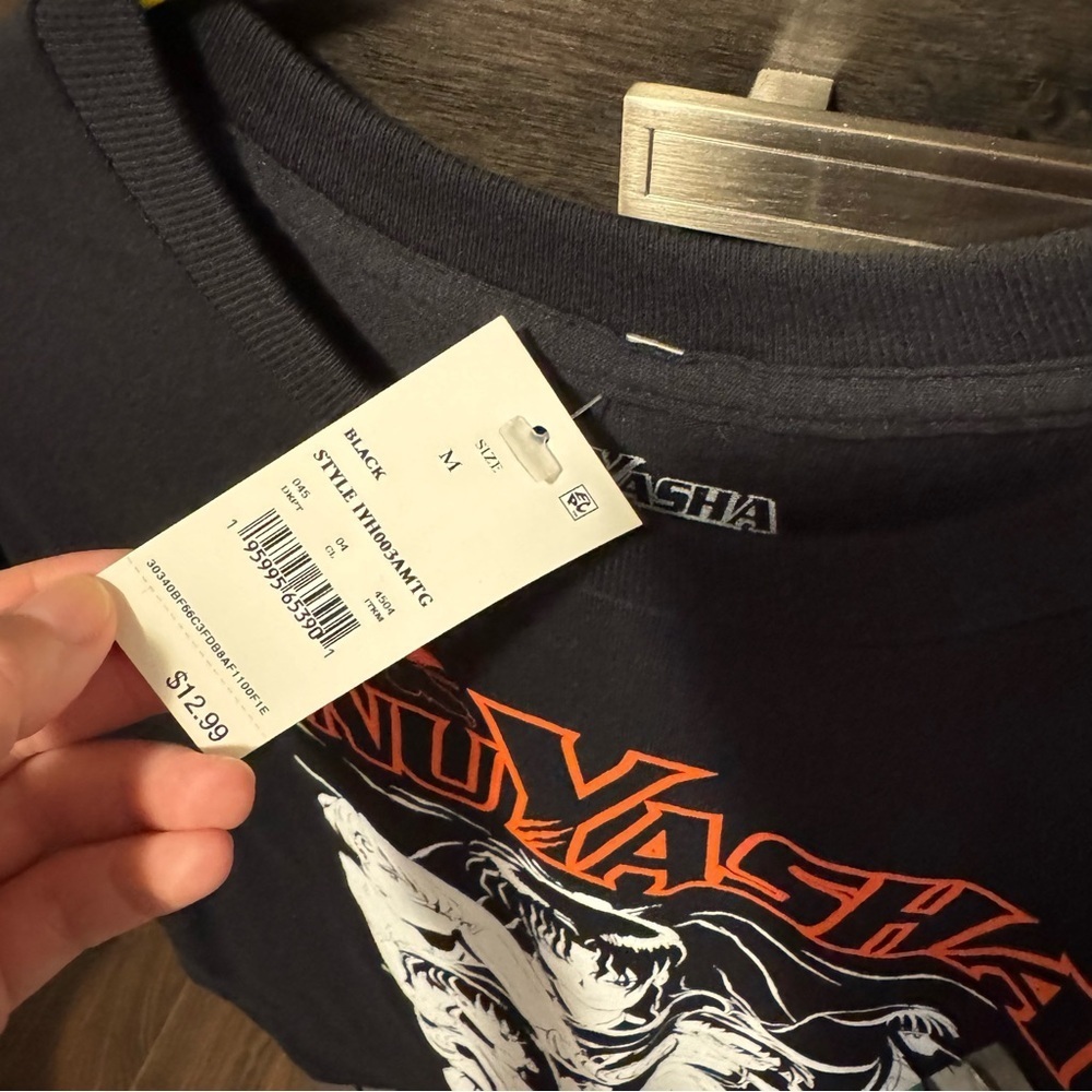InuYasha Black Graphic T-Shirt - Picture 2 of 2